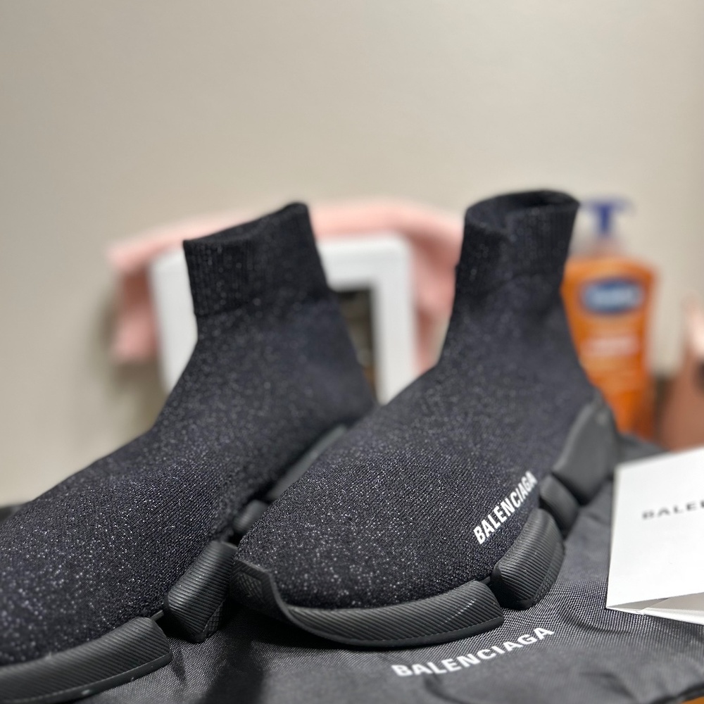 WOMEN'S SPEED 2.0 SNEAKER SHINY IN BLACK